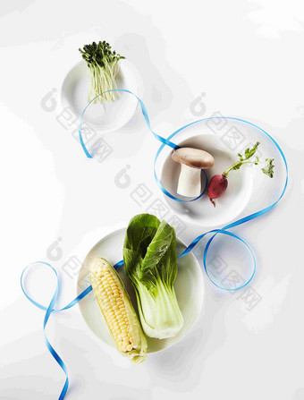 有机蔬菜大杂烩油菜玉米静物摄影图