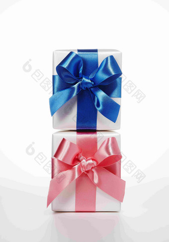蓝色粉色丝带礼物盒节日素材摄影图