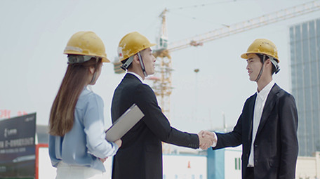 商务男女交流企业文化实拍视频合作笑容近景