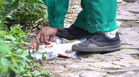 环卫工人工作画面实拍视频