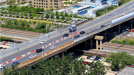 公路铁路立体交通车流延时高视角实拍4K