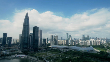 城市<strong>地标深圳</strong>子弹头蓝天白云航拍视频