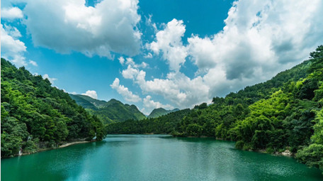 自然唯美夏季山水风光蓝天白云延时