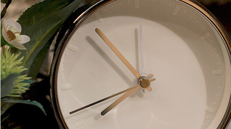 闹钟时钟钟表指针转动特写细节实拍4K