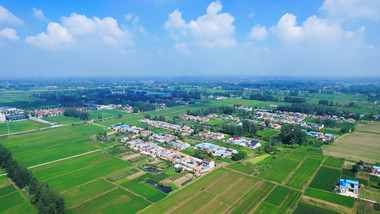 自然风景<strong>乡村</strong>风景农田房屋4K