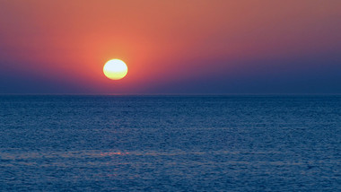 温暖治愈海边<strong>日落</strong>夕阳实拍视频素材