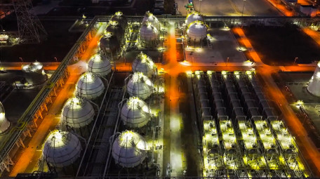 行业工业化工厂天然气4K航拍