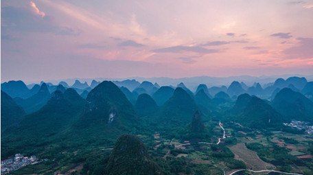自然唯美桂林<strong>乡村</strong>晚霞航拍延时