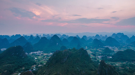 自然唯美桂林<strong>乡村</strong>晚霞航拍延时