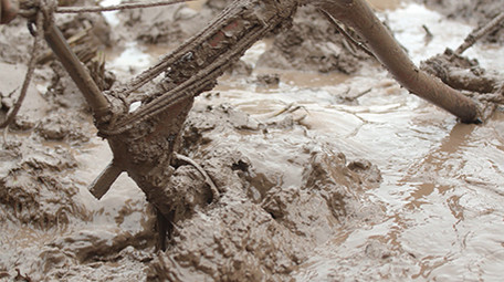 <strong>乡村</strong>生活传统耕田实拍