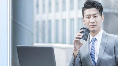 明亮<strong>科技</strong>企业人物框背景视频