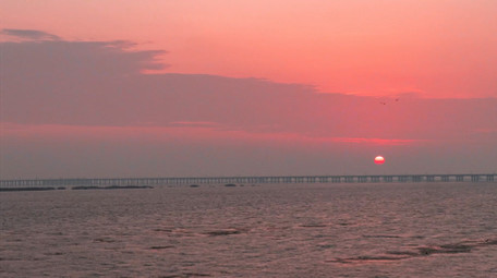 湖面日出朝霞4K延时摄影