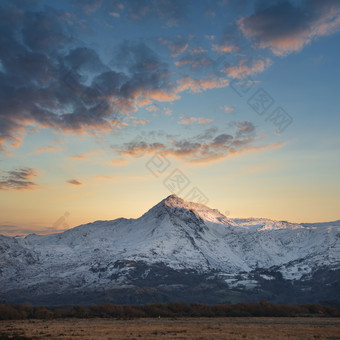 威尔士<strong>冬天的美丽</strong>雪景