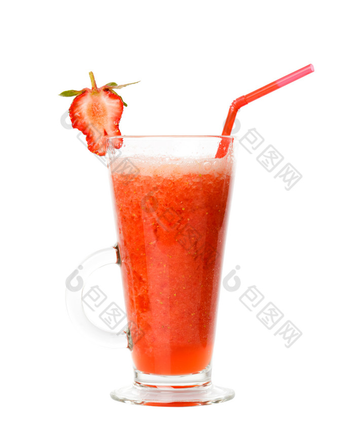 红色草莓果汁饮品