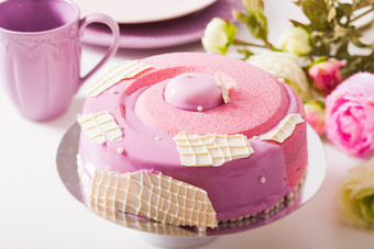 粉色<strong>圆形蛋糕</strong>摄影图