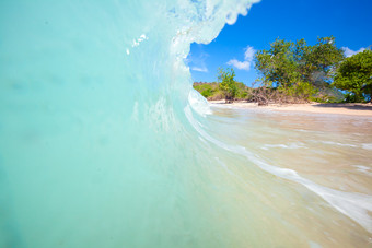 巴厘岛海边沙滩蓝色大海海浪旅行夏天风景