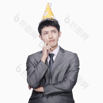 戴着生日帽的<strong>商务男士</strong>