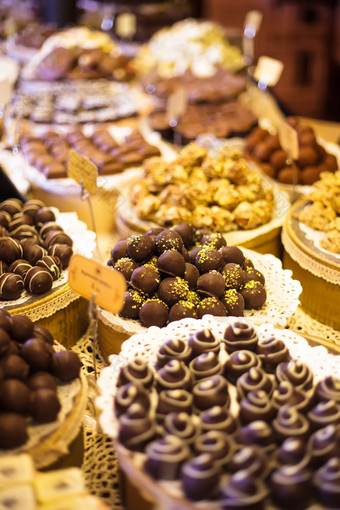 甜品糖果巧克力摄影图