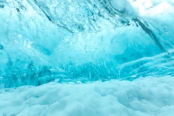 蓝色调雪后的美景摄影图