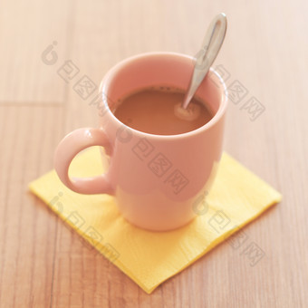 粉色杯子里的咖啡<strong>饮品</strong>