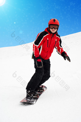 年轻男子滑雪摄影图