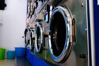 自助洗衣店洗衣机元素