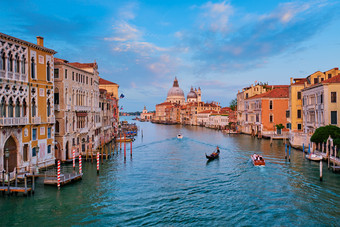 威尼斯运河意大利建筑物