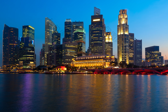 新加坡城市夜景摄影图片