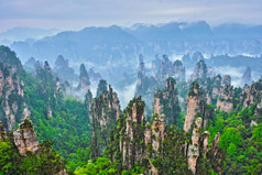 自然山峰风景摄影图片