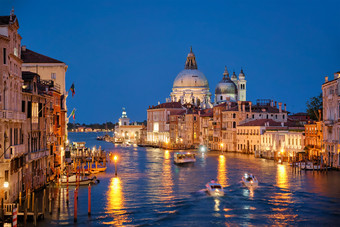 威尼斯运河意大利暮光之城
