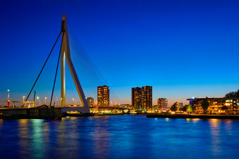 鹿特丹荷兰桥暮光之城