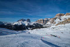 冬季雪山滑雪摄影图片
