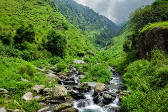 峡谷中的河流<strong>风景</strong>