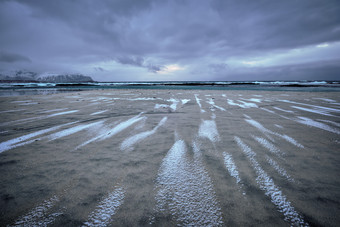 海滩沙滩细砾雪人