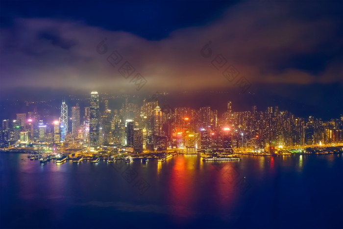 在香港城市景观市中心晚上