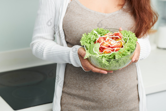 健康饮食的孕妇