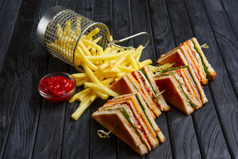快餐三明治薯条摄影图