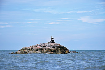 海滩<strong>海水</strong>岛礁天空无人岛