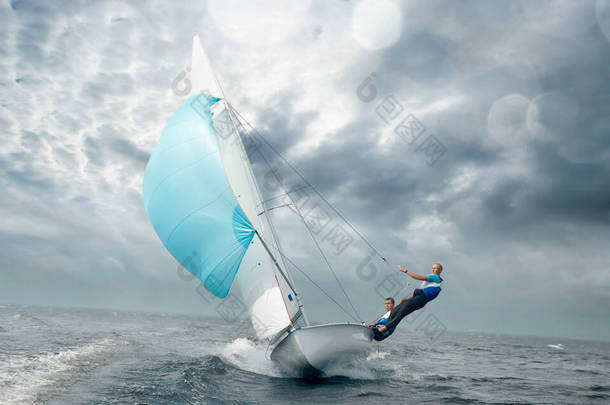 赛艇<strong>比赛</strong>。Yachting 。帆船<strong>比赛</strong>.