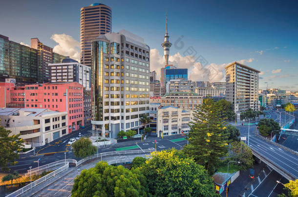奥克兰.新西兰奥克兰天际线的空中城市形象.