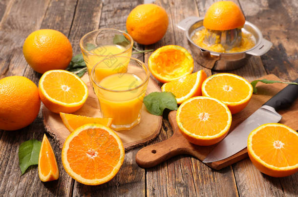 新鲜橙子和果汁