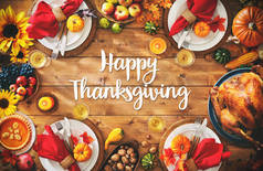 感恩节庆祝传统晚餐设置膳食概念与快乐的感恩节文本