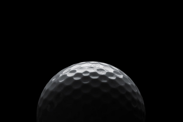 与副本空间黑色背景上的高尔夫球场球