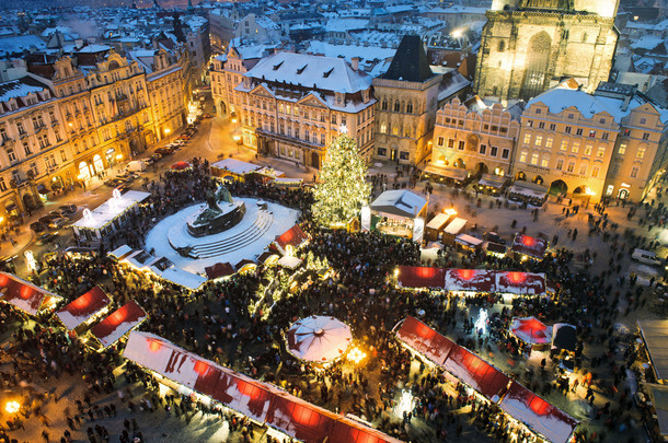 在布拉格的公平贸易。圣诞