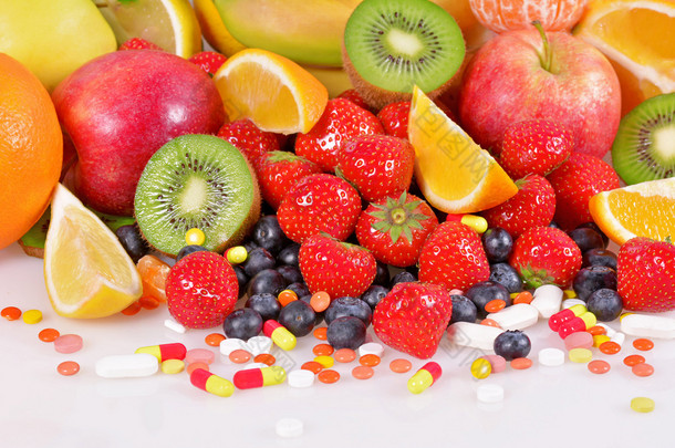 浆果、 水果、 维生素和营养补充剂