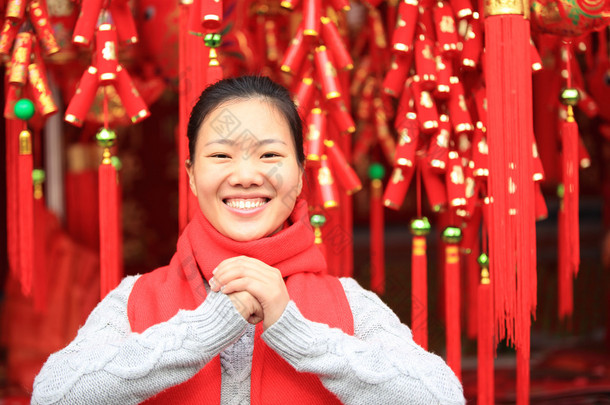 女人手势快乐新的一年