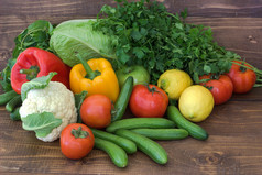 蔬菜和水果。健康的食物。素食餐.