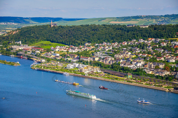 Ships on Rhine river near Bingen am Rhein, Rheinland-Pfalz, Germ