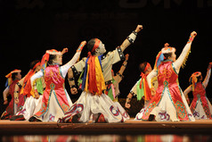 蒙古民族舞者