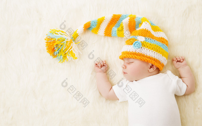 熟睡的帽子新刚出生的宝宝的睡眠新生儿婴儿